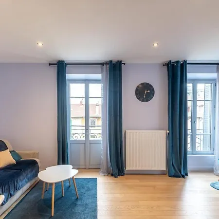 Apartment Close To The Terms Classified 4 Stars -